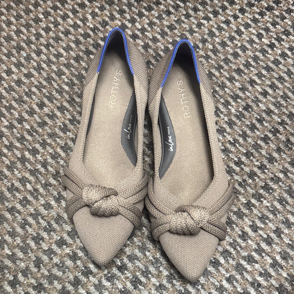 Rothy's Women's Taupe Knot Flats